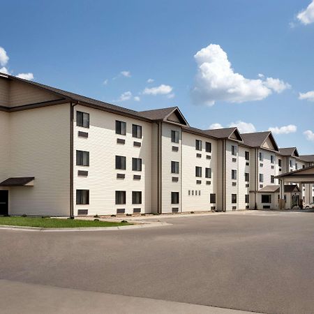 Hotel Baymont By Wyndham Wellington Exterior foto